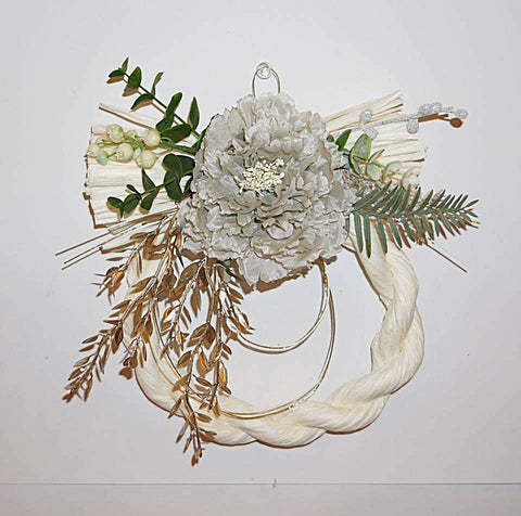 正月飾り しめ縄 おしゃれ　白しめ縄　ぼたん/ピオニー　グレイ　造花　洋風　5572